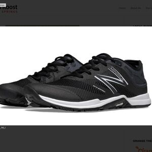 New Balance black Minimus running sneakers